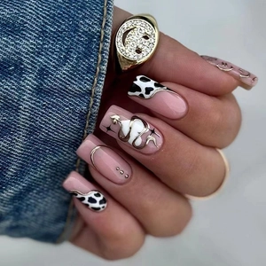 Unghie Finte Press On Lunghe Bara Motivo Mucca French Tip Serpente Dorato Cuore Design Per Donne Manicure Moda