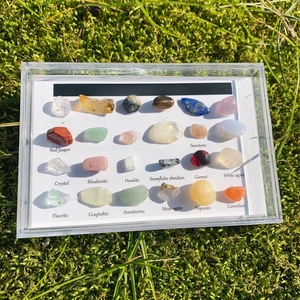 Natural Gemstone Mineral Specimens Polished Crystal Rock Collection Box For Education Healing Home Decor Accents