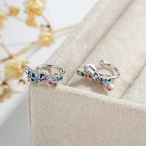 Manchette Oreille Noeud Sans Perçage Cuivre Zircone Coloré Arc-En-Ciel Boucle D Oreille Pour Femme