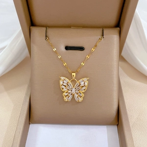 Butterfly Pendant Necklace Stainless Steel Chain Copper Zircon Luxurious Banquet Wedding Jewelry For Women Gold Color
