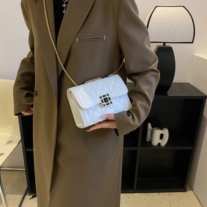 Elegant Quilted Shoulder Bag PU Leather Rhombus Pattern Gold Chain Strap Gemstone Buckle Crossbody Purse For Women Fashion
