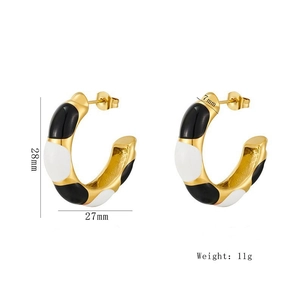 Minimalist C-shaped enamel earrings in gold black and white finish with size guide