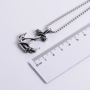 Luxury anchor pendant necklace in 304 stainless steel with box chain for men and women
