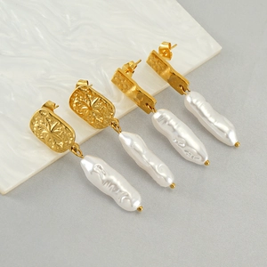Boucles D'oreilles Pendantes Acier Inoxydable Rétro Français Künstliche Perle Baroque Plaqué Or Martelée Relief Étoile Bijoux Élégants