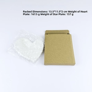 Detailed packaging dimensions and weight of the white ceramic heart jewelry tray