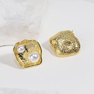 18k gold plated irregular square earrings with lava texture and white pearls