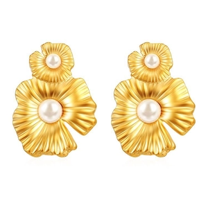 18K gold-plated floral earrings with centered white pearls on a white background