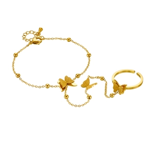 Gold butterfly hand harness with adjustable ring and delicate chain in stainless steel