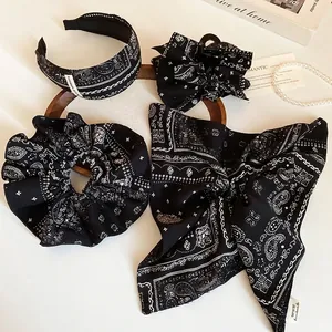 Ensemble d'accessoires cheveux chic à motif paisley noir et blanc avec bandeau