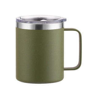 Detail of green 304 stainless steel insulated mug with handle and transparent lid