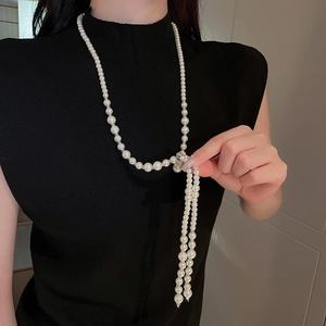 Vintage Long Simulated Artificial Pearl Tassel Necklace Alloy Rhinestone Y-Shape Sweater Chain Elegant Jewelry For Women