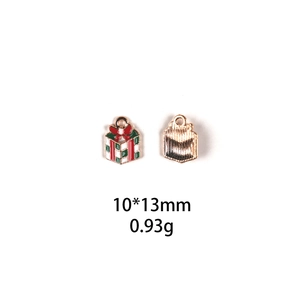 Macro view of Christmas gift box alloy charms with 10x13mm size and 0.93g weight details