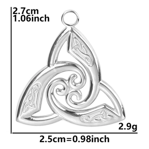 Detailed view of stainless steel Trinity Knot pendant with size specs in centimeters and inches