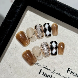Handmade Press On Nails Brown Cat Eye Checkerboard Short Square False Nails Luxury Glossy Artistic Manicure For Women