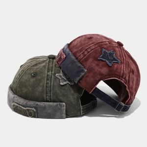 Bonnet rétro en coton délavé avec broderie étoile et boucle métallique réglable