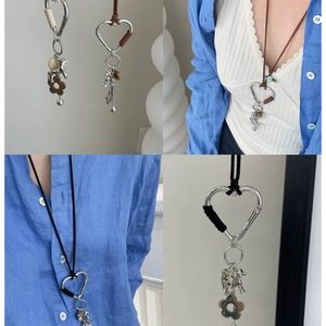 Collier Longue Corde Mousqueton Cœur Pour Femmes Avec Pendentif Chiot Fleur En Métal Et Pierre Style Vacances