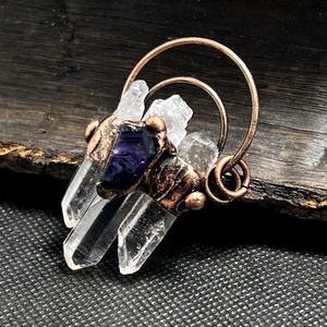 Anhänger Aus Natürlichem Weißem Kristall Und Amethyst Handgefertigt Mit Kupferdraht Umwickelt Vintage Böhmischer Schmuck