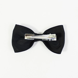 Classic black grosgrain ribbon bow hair clip with silver metal alligator grip for girls