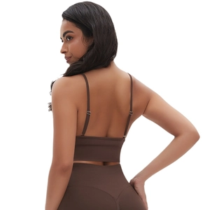 Seamless chocolate brown yoga set with sports bra and high-waisted ribbed leggings
