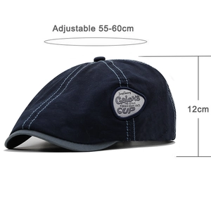 Béret plat en coton délavé bleu marine avec coutures contrastées et taille réglable