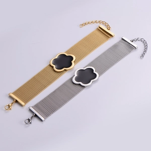 Übertriebene Titanstahl-Mesh-Armbänder in Gold und Silber mit schwarzen Blumenmitten