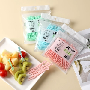 Disposable 50-piece colorful plastic fruit forks in pink blue and green for desserts