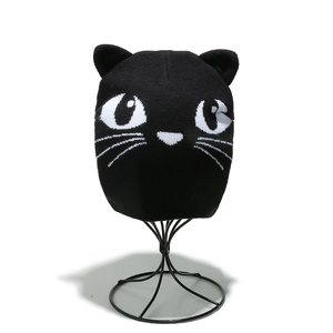 Cute black knitted beanie for women featuring cat ears and a woven cat face pattern