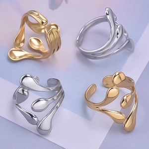 Detailed close-up of 304 stainless steel adjustable rings in gold and silver finishes