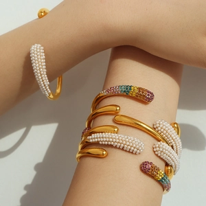 Bracelets Joncs Ouverts En Acier Inoxydable Plaqué Or Avec Strass Arc-En-Ciel Et Fausses Künstliche Perles Bijoux Pour Femmes