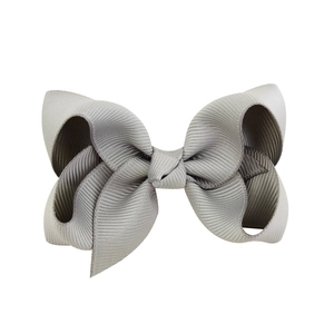 Classic silver-grey grosgrain ribbon bow hair clip for children's fashion styling