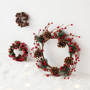 Christmas Candle Ring Wreath Artificial Red Berries Natural Pine Cones Table Desktop Centerpiece Decor