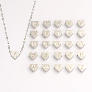 Collier Pendentif Cœur Initiale Acier Inoxydable Poli Miroir Bijoux Élégant Style Ins Pour Femmes Hommes