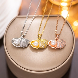 Shell Pendant Necklace Stainless Steel With Faux Artificial Pearl And Rhinestone Elegant Ocean Theme Fashion Jewelry For Women