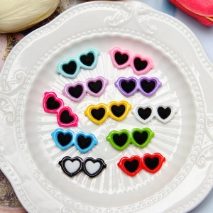Mini resin heart-shaped sunglasses in vibrant colors for pet and doll DIY crafts