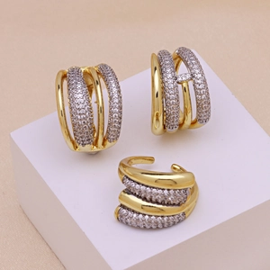 Luxury 18k gold and silver two-tone jewelry set with zircon crystals for women