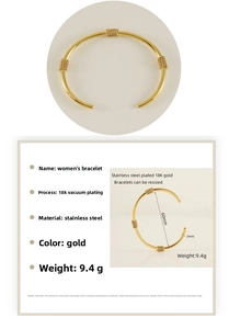 Detail showing 18K gold plated stainless steel C-shape bracelet specifications and dimensions