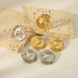 Ins Style Stainless Steel 18K Gold Plated Stud Earrings For Women Irregular Hammered Texture Geometric Circular Jewelry