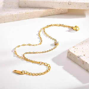 Bracelet double couche élégant en acier inoxydable plaqué or 18k avec zircon