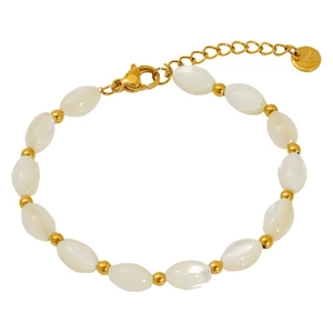 Baroque pearl bracelet with gold stainless steel beads and engraved lobster clasp