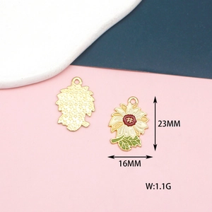 Detail view of 23mm alloy sunflower charm with creamy petals and gold star textured back
