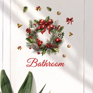 Detaillierter Weihnachts-Wandaufkleber mit Kranz, Schleife und Bathroom-Text auf weißer Tür