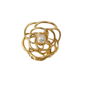 French vintage gold camellia hair claw clip with pearl, elegant metal shark clip for women