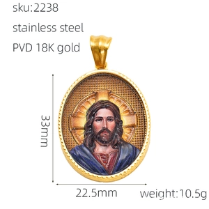 Macro detail of oval Jesus Christ pendant in 18K gold plated stainless steel with dimensions