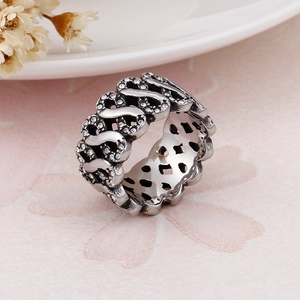 Hollow twisted number 8 stainless steel ring with white zircons in vintage silver