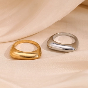 Minimalist 18K Gold Plated Stainless Steel Ring Irregular Geometric Wide Dome Band For Women Chic Fashion Jewelry