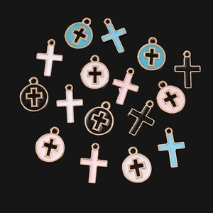 Bunte Kreuzanhänger aus Goldlegierung für DIY-Halsketten und Armbänder Schmuckherstellung