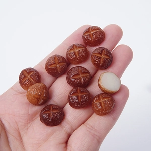 Miniature 1.3cm lifelike mushroom food models held in hand for DIY dollhouse projects