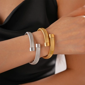Stainless Steel Snake Spiral Open Bangle Elastic Tubogas Cuff Bracelet Minimalist Industrial Style Jewelry For Women