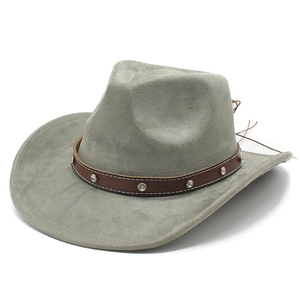 Classico cappello da cowboy in pelle scamosciata grigio chiaro con cinturino in pelle e strass