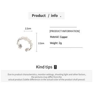 Detailed size specifications for silver flower ear cuff made of copper, 2.2cm x 2.2cm